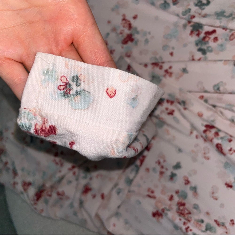 Blush Pink Floral Robe - Picture 5 of 9